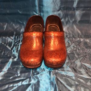 Dansko clogs
